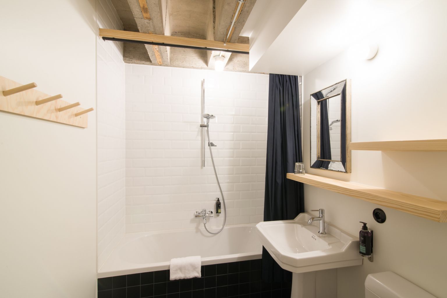 Le Jam Hôtel Carton Magazine